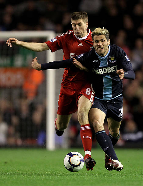 场崭露头角 场崭露头角